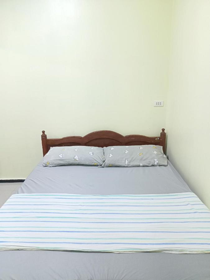 Byannix Guests Room Moalboal Esterno foto